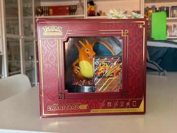 JCC Pokémon Charizard ex Super Premium Collection unboxing colección cromos cartas