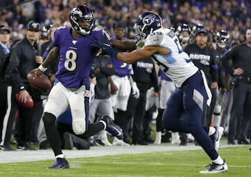 Cuando los Ravens parecían una fuerza imposible de detener, los Titans los echaron de la competencia en la Ronda Divisional 2019. Lamar Jackson querrá venganza, pero Derrick Henry causará estragos a la frontal de Baltimore.