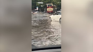 Inundaciones en las carreteras de Madrid por la fuerte tormenta.