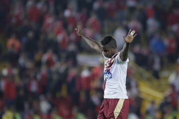 Un jugador del Deportes Tolima vuelve a aparecer en el equipo ideal. Danovis Banguero a sus 30 años fue uno de los más regulares en el equipo de Gamero con 39 partidos disputados, 36 de ellos como titular. 3264 minutos en cancha y marcó en cinco ocasiones. 