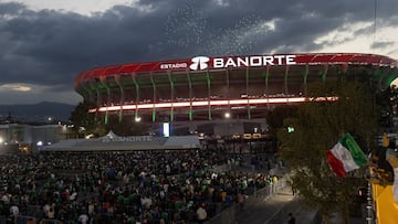 Fans line up outside Azteca Stadium, officially renamed Estadio Banorte, on the day of a friendly match between the national teams of Mexico and Portugal held to mark the stadium's inauguration, as Mexico prepares for the 2026 FIFA World Cup co-hosted by the United States, Canada and Mexico, in Mexico City, Mexico, March 28, 2026. REUTERS/Quetzalli Nicte-Ha