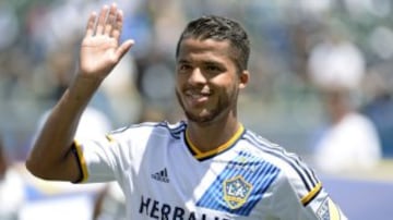 El delantero mexicano del LA Galaxy de la MLS tiene un salario anual de 4.1 millones de dólares. 