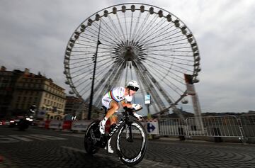 Tony Martin durante la contrarreloj del Tour de Francia 2017.