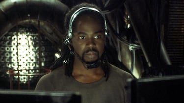 Si te suena el sheriff Boyd de ‘From’ no estás loco: el mismo actor también participó en ‘Perdidos’ y ‘Matrix’