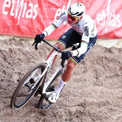 Van der Poel, intratable: décimo triunfo de la temporada en Zonhoven