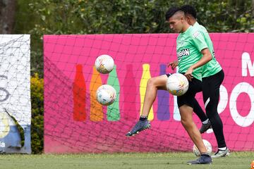 Atlético Nacional se alista para enfrentar a Independiente Santa Fe, por el partido aplazado de la jornada 13 de la Liga BetPlay 2023-I.