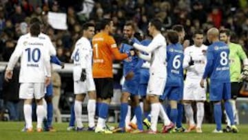 Lluvia de goles y solidaridad en el Champions for life del Bernabéu