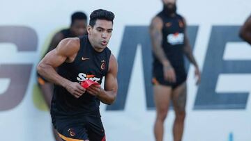 Falcao Garc&iacute;a durante un entrenamiento con Galatasaray.