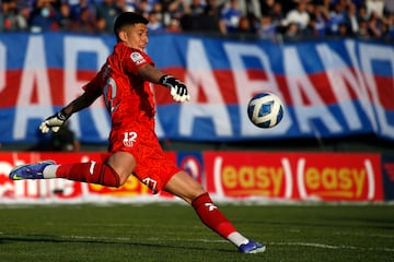 Martín Parra hizo su debut en la U enfrentando a Universidad Católica por Copa Chile.