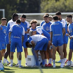 Diez días claves en el Deportivo para activar la operación salida