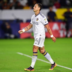 Chicharito Hernández: “Tengo 35 años y la narrativa es muy negativa”