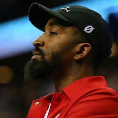 J.R. Smith critica el estilo de vida del deportista norteamericano