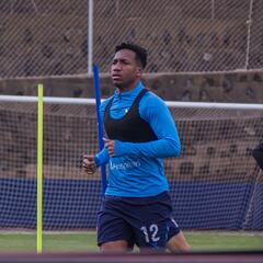 ‘Bam-Bam’ Landázuri se estrena en una convocatoria