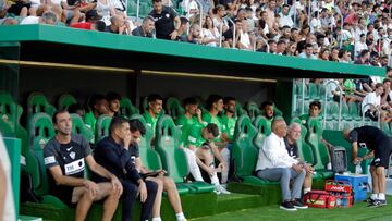 Ambiente de Primera para el estreno del Elche en casa
