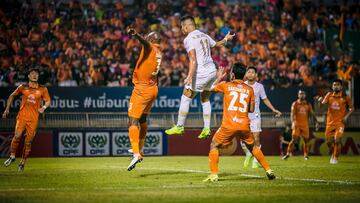 Nelson Bonilla en partido con Bangkok United