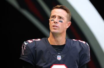 Fuera del fútbol americano profesional desde abril, poco antes de cumplir 39 años, Ryan acumuló 15 distinguidas temporadas en la NFL, 14 de ellas en los Falcons, con los que estableció varios récords de pases y touchdowns. Fue MVP en 2016, cuando jugó y perdió la Super Bowl con la franquicia de Atlanta. Famoso por su precisión y frialdad bajo presión, ahora es analista de la CBS. 