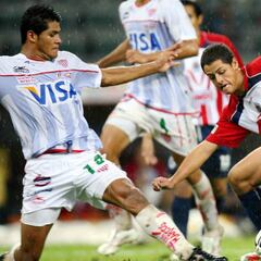 Chicharito Hernández cumple 10 años como futbolista profesional