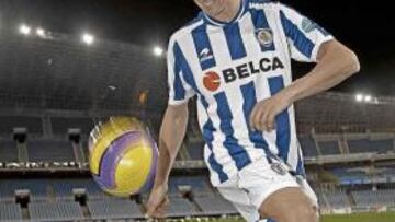 <b>PRESENTACIÓN. </b>Martí, ayer, con la camiseta de su nuevo equipo.