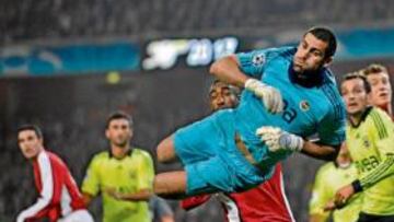 Demirel mantuvo al portería a cero ante el conjunto inglés