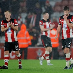 El detalle solidario de los Saints tras perder 0-9 contra el Leicester