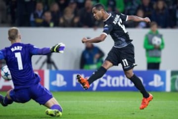 El duelo del Manchester City - Borussia Monchengladbach por Champions League en el  Borussia Park Stadium 