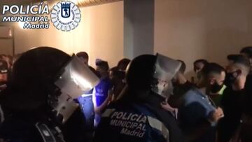 La policía de Madrid disuelve una fiesta ilegal de 50 personas