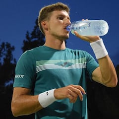 Encierro en el hotel de Nueva York a la espera de los test