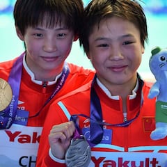 Una china de 13 años ya suma dos medallas en saltos de 10m