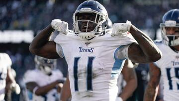 Titans' wide receiver A.J. Brown opened up about his battle with depression and the need for more men to be comfortable speaking about their feelings.