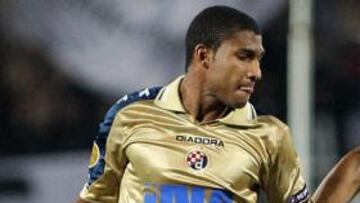 Sammir, del D. de Zagreb, loco por jugar en el Valencia