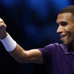 Auger-Aliassime gana y topará con el muro de Alcaraz