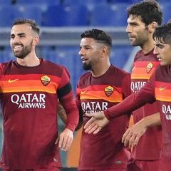 La Roma golea con un doblete de Mayoral y un tanto de Pedro