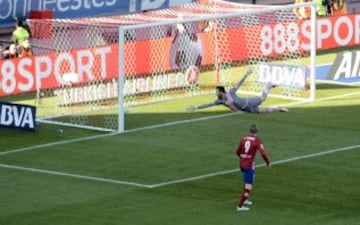 Gol de Griezmann que hace el 1-0 en el Calderón.