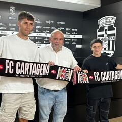 Valles y Pocho Román, Cartagena como trampolín