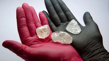 Detenida por gastar el dinero de ayudas COVID en ropa y diamantes