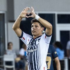 Rayados goleó a Pumas en partido amistoso
