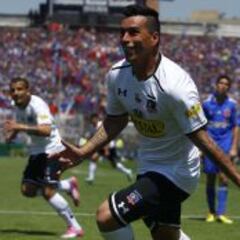 Paredes metió a su escuadra
en la lucha por el título