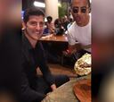 Courtois aprovecha su estancia en Dubai para asistir al restaurante de Salt Bae