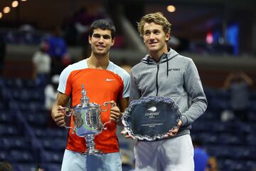 Carlos Alcaraz, con solo 19 años, es el nuevo campeón del US Open.