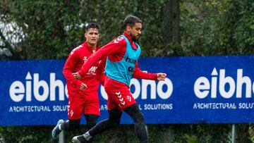 Matheus entrenando con el Eibar.