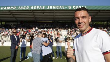 Iago Aspas, durante el rebautizo del campo del Moa&ntilde;a con el nombre del delantero del Celta.