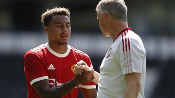 Ole Gunnar Solskjaer y Jesse Lingard.