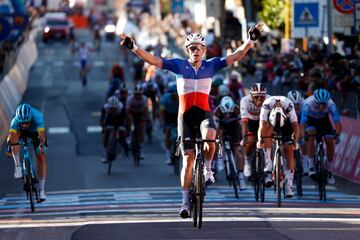 victoria de Arnaud Démare en la sexta etapa del Giro de Italia 