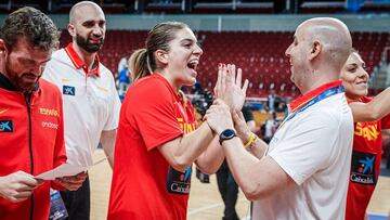 Marta Xargay, contenta tras la victoria frente a Ucrania.