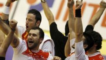 España vuela por encima de Francia