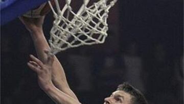 <b>SU ESTRELLA</b>. Arturas Jomantas será uno de los hombres a vigilar por los de Joan Plaza en la final de Charleroi.