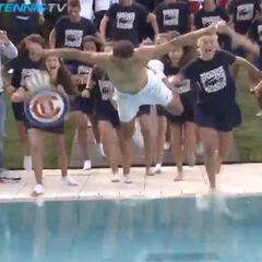 El piscinazo de Nadal tras ser campeón en Barcelona