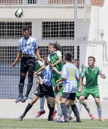 Partido de la final de los Infantiles entre el Málaga y el Betis. 