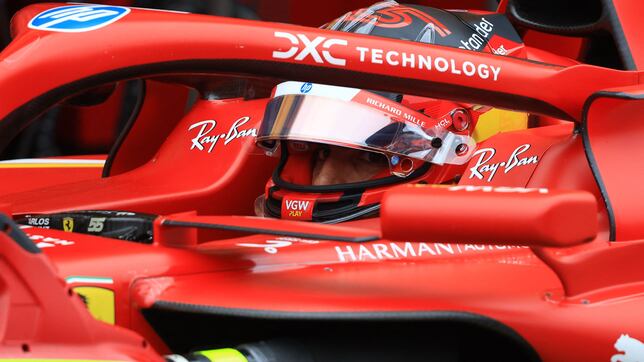 Sainz aprieta a Leclerc