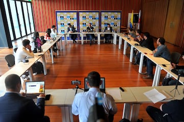 El técnico portugués dialogó con los medios de comunicación sobre los resultados en la gira amistosa en Asia, el plan a futuro y sus primeras impresiones del equipo.